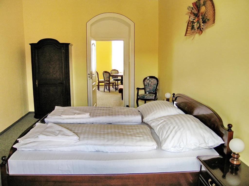 Hotel U Salzmannu Plzen Ruang foto